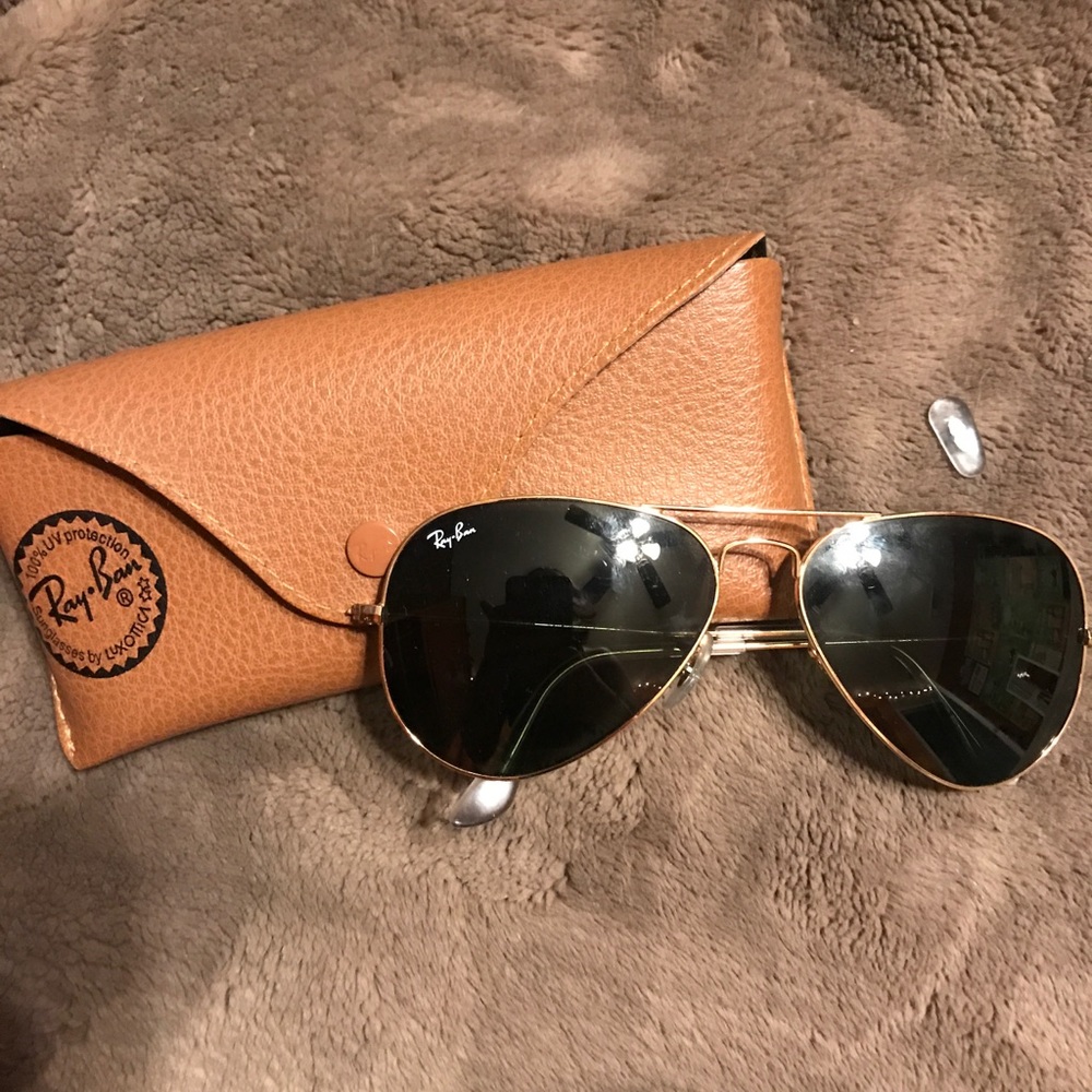 Ray ban aviator sunglasses